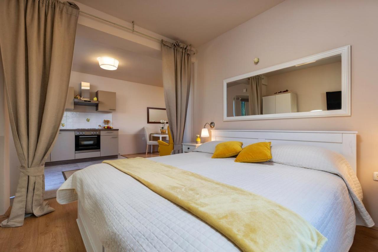 Apartments Javor Rovinj Buitenkant foto